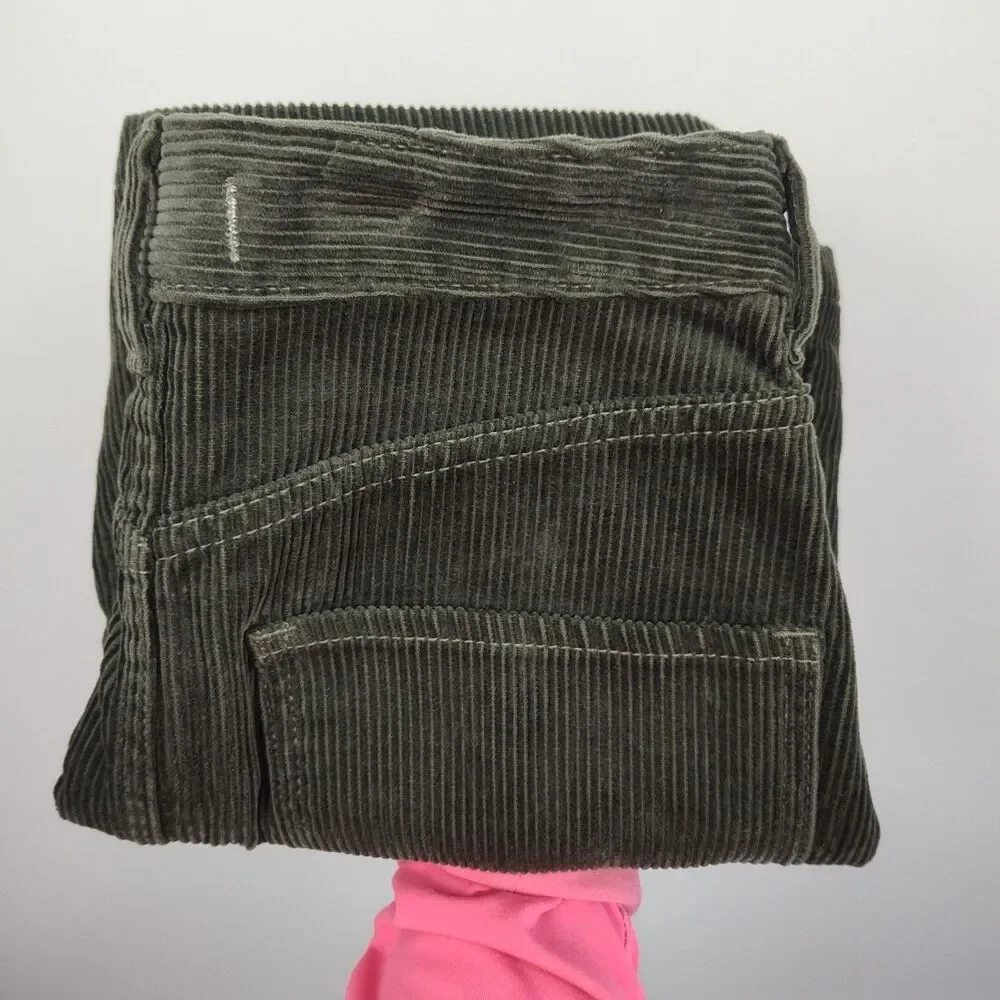 🔥🔥🔥Hollister ultra high-rise skirt, women's 3, olive green, corduroy‎